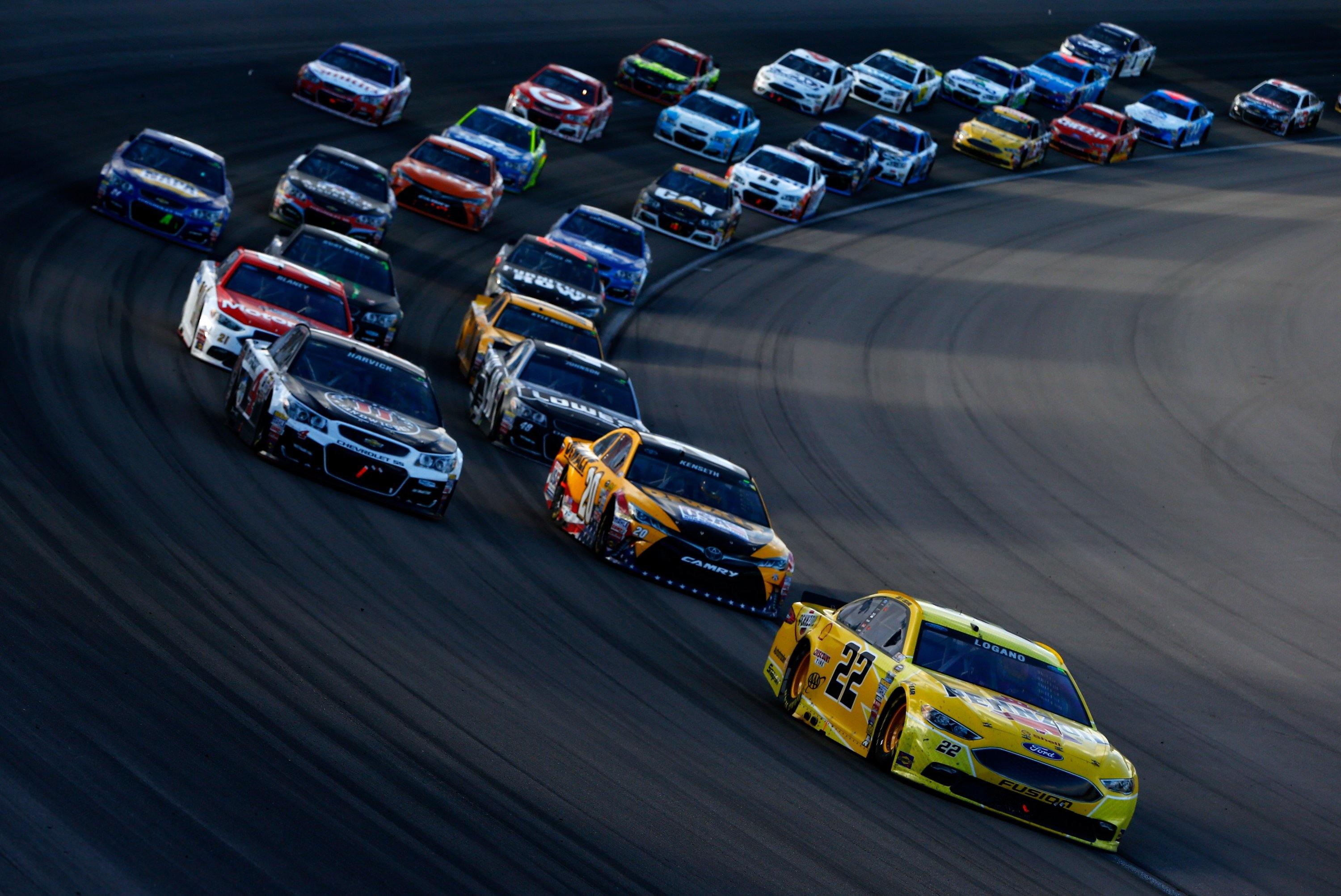  Your Ultimate Fantasy NASCAR Experience